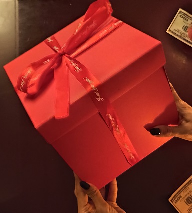 многослойная подарочная коробка